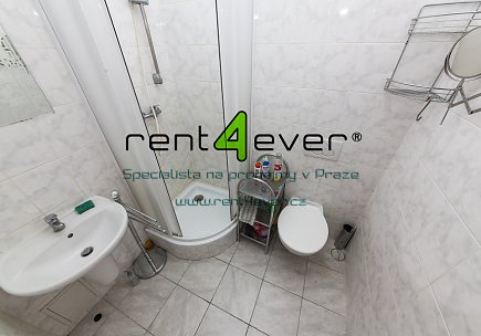 Pronájem bytu, Libeň, Braunerova, 1+kk, 35 m2, zařízený, Rent4Ever.cz