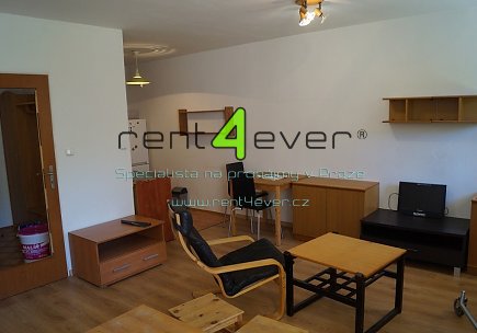 Pronájem bytu, Modřany, Mráčkova, byt 1+kk, 45 m2, novostavba, cihla, sklep, částečně zařízený, Rent4Ever.cz