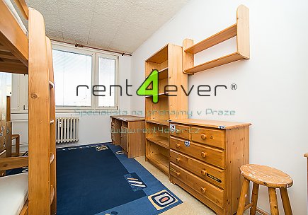 Pronájem bytu, Žižkov, Na Jarově, 3+kk, 77 m2, balkon, zařízený, Rent4Ever.cz