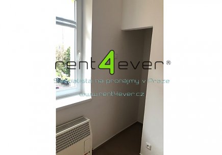 Pronájem bytu, Strašnice, Srbínská, byt 2+kk, 46 m2, cihla, po rekonstrukci, nezařízený nábytkem, Rent4Ever.cz