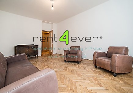 Pronájem bytu, Vinohrady, Šmilovského, byt 2+1, 83 m2, cihla, balkon, výtah, částečně zařízený, Rent4Ever.cz