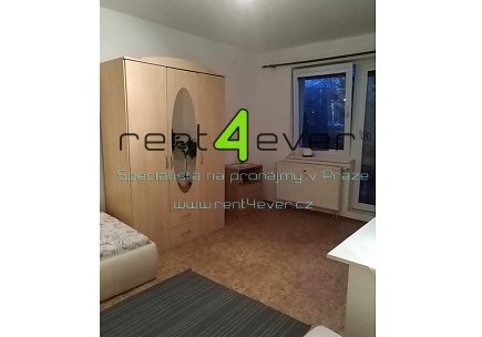 Pronájem bytu, Milovice – Mladá, ul. Braniborská, byt 1+1, 29 m2 s balkonem, zařízený nábytkem, Rent4Ever.cz