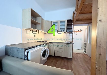 Pronájem bytu, Žižkov, V Domově, byt 1+kk, 29 m2, cihla, patro na spaní, zařízený nábytkem, Rent4Ever.cz