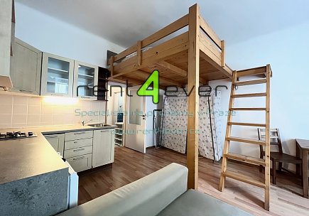 Pronájem bytu, Žižkov, V Domově, byt 1+kk, 29 m2, cihla, patro na spaní, zařízený nábytkem, Rent4Ever.cz