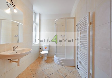 Pronájem bytu, Radotín, Nýřanská, 2+1, 78m2, cihla, balkon, nezařízený, Rent4Ever.cz