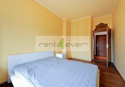 Pronájem bytu, Smíchov, U Santošky, 2+kk, 89 m2, cihla, 2x balkon, bezbariérový, zařízený, Rent4Ever.cz