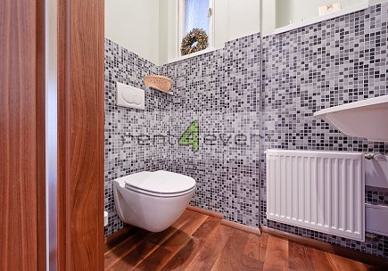 Pronájem bytu, Smíchov, U Santošky, 2+kk, 89 m2, cihla, 2x balkon, bezbariérový, zařízený, Rent4Ever.cz