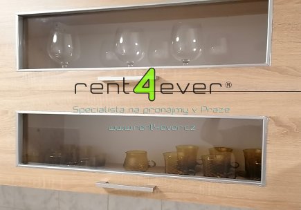 Pronájem bytu, Lhotka, Toušeňská, 3+1, 82 m2, po rekonstrukci, balkon, sklep, zařízený, Rent4Ever.cz