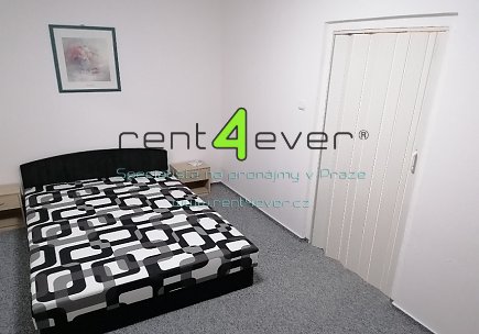Pronájem bytu, Lhotka, Toušeňská, 3+1, 82 m2, po rekonstrukci, balkon, sklep, zařízený, Rent4Ever.cz