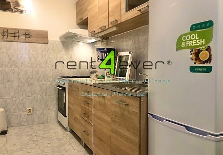 Pronájem bytu, Lhotka, Toušeňská, 3+1, 82 m2, po rekonstrukci, balkon, sklep, zařízený, Rent4Ever.cz