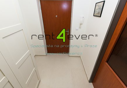 Pronájem bytu, Libeň, Na kopečku, 1+kk, 40 m2, novostavba, výtah, zařízený, Rent4Ever.cz