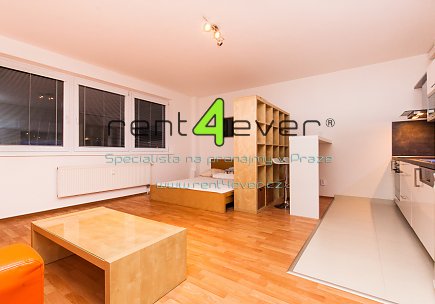Pronájem bytu, Libeň, Na kopečku, 1+kk, 40 m2, novostavba, výtah, zařízený, Rent4Ever.cz