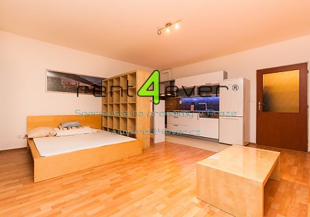 Pronájem bytu, Libeň, Na kopečku, 1+kk, 40 m2, novostavba, výtah, zařízený, Rent4Ever.cz
