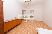 Pronájem bytu, Strašnice, Konojedská, byt 2+1, 52 m2, v RD, po rekonstrukci, garáž, nezařízený, Rent4Ever.cz