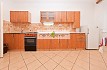 Pronájem bytu, Strašnice, Konojedská, byt 2+1, 52 m2, v RD, po rekonstrukci, garáž, nezařízený, Rent4Ever.cz