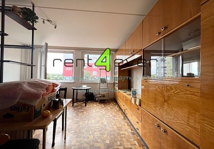 Pronájem bytu, Černý Most, Kpt. Stránského, 2+kk, 45 m2, lodžie, sklep, 2 výtahy, zařízený nábytkem, Rent4Ever.cz