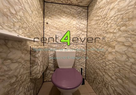 Pronájem bytu, Černý Most, Kpt. Stránského, 2+kk, 45 m2, lodžie, sklep, 2 výtahy, zařízený nábytkem, Rent4Ever.cz