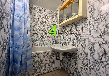 Pronájem bytu, Černý Most, Kpt. Stránského, 2+kk, 45 m2, lodžie, sklep, 2 výtahy, zařízený nábytkem, Rent4Ever.cz