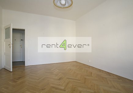 Pronájem bytu, Žižkov, Na mokřině, byt 1+1, 44 m2, cihla, po rekonstrukci, nezařízený, Rent4Ever.cz