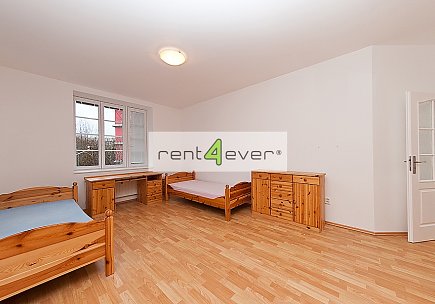 Pronájem bytu, Veleslavín, luxusní byt 5+kk, 170 m2, areál Hvězda, terasa, 2 garážová stání, Rent4Ever.cz