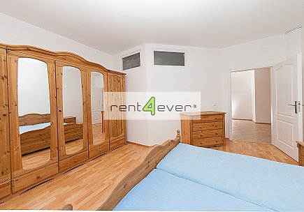 Pronájem bytu, Veleslavín, luxusní byt 5+kk, 170 m2, areál Hvězda, terasa, 2 garážová stání, Rent4Ever.cz