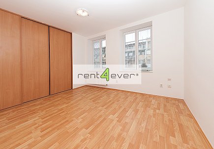 Pronájem bytu, Veleslavín, luxusní byt 5+kk, 170 m2, areál Hvězda, terasa, 2 garážová stání, Rent4Ever.cz