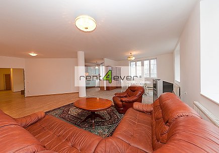 Pronájem bytu, Veleslavín, luxusní byt 5+kk, 170 m2, areál Hvězda, terasa, 2 garážová stání, Rent4Ever.cz