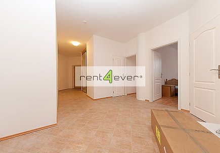 Pronájem bytu, Veleslavín, luxusní byt 5+kk, 170 m2, areál Hvězda, terasa, 2 garážová stání, Rent4Ever.cz