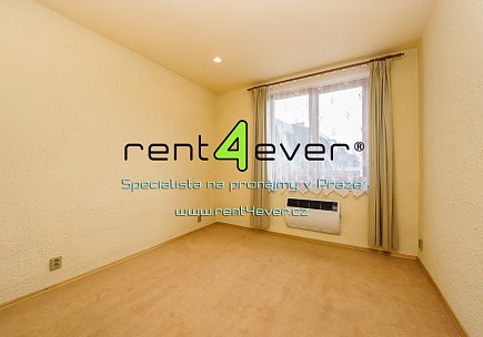 Pronájem bytu, Košíře, U Kavalírky, 2+kk, 43 m2, cihla, parkování, výtah, nezařízený nábytkem, Rent4Ever.cz