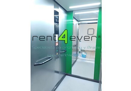 Pronájem bytu, Kyje, Lipnická, byt 1+kk, 28 m2, balkon, výtah, bezbariérový, zařízený, Rent4Ever.cz