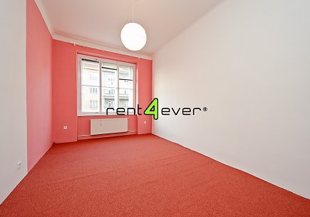 Pronájem bytu, Vršovice, Sportovní,  2+1, 50 m2, cihla, komora, zahrada,  výtah, nezařízený, Rent4Ever.cz