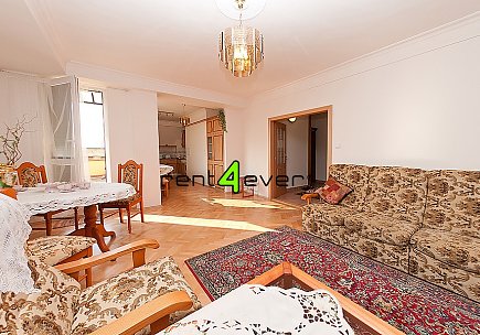 Pronájem bytu, Vokovice, byt 4+1, 120 m2, po rekonstrukci, 2 balkony, terasa, 2 garážová stání, Rent4Ever.cz