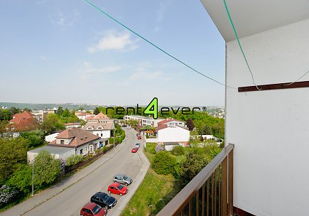 Pronájem bytu, Braník, Věkova, 3+1, 65 m2, lodžie, výtah, částečně vybavený nábytkem, Rent4Ever.cz