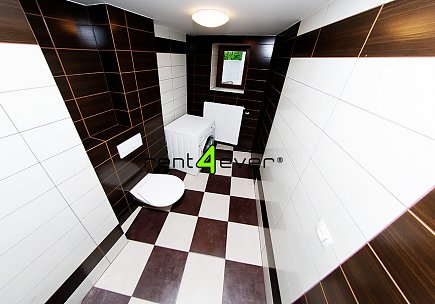 Pronájem bytu, Čimice, Čimická, podkrovní byt 3+kk, 94 m2, novostavba, terasa, nezařízený, Rent4Ever.cz