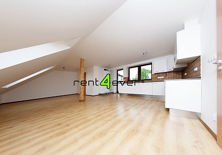 Pronájem bytu, Čimice, Čimická, podkrovní byt 3+kk, 94 m2, novostavba, terasa, nezařízený, Rent4Ever.cz