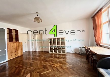 Pronájem bytu, Holešovice, Kamenická, 3+1, 90 m2, cihla, balkon, 2x komora, výtah, zařízený, Rent4Ever.cz