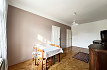 Pronájem bytu, Holešovice, Kamenická, 3+1, 90 m2, cihla, balkon, 2x komora, výtah, zařízený, Rent4Ever.cz
