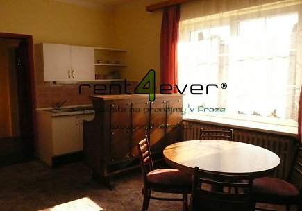 Pronájem bytu, Suchdol, Osvobození, 2+kk v RD, 40 m2, cihla, zařízený, Rent4Ever.cz
