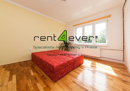 Pronájem bytu, Metro C Pankrác, U Nových domů II, 2+kk, 46 m2, cihla, zahrada, výtah, zařízený, Rent4Ever.cz
