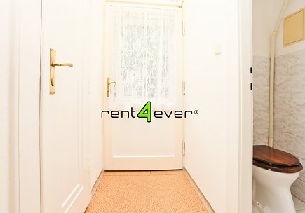 Pronájem bytu, Dejvice, Jugoslávských partyzánů, 2+kk, 60 m2, balkon, částečně zařízený, Rent4Ever.cz