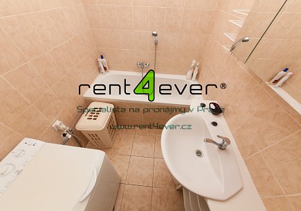 Pronájem bytu, Černý Most, Cíglerova, 3+1, 66 m2, po rekonstrukci, lodžie, sklep, nezařízený , Rent4Ever.cz