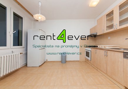 Pronájem bytu, Černý Most, Cíglerova, 3+1, 66 m2, po rekonstrukci, lodžie, sklep, nezařízený , Rent4Ever.cz