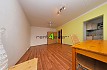 Pronájem bytu, Chodov, Valentova, 1+1, 30 m2, po rekonstrukci, výtah, nezařízený nábytkem, Rent4Ever.cz