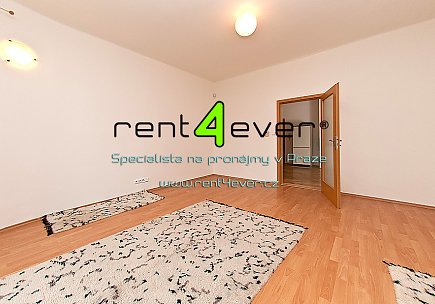 Pronájem bytu, Hodkovičky, Korandova, 2+1, 60 m2, v RD, cihla, částečně zařízený nábytkem, Rent4Ever.cz