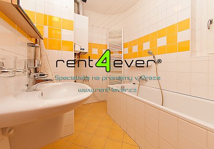 Pronájem bytu, Hodkovičky, Korandova, 2+1, 60 m2, v RD, cihla, částečně zařízený nábytkem, Rent4Ever.cz