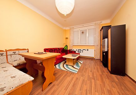 Pronájem bytu, Metro C Budějovická, byt 2+kk, 52 m2, cihla, lodžie, parkování, zařízený, Rent4Ever.cz