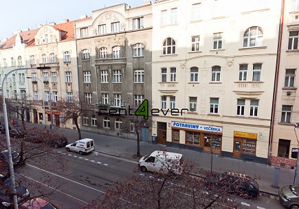 Pronájem bytu, Metro C Vyšehrad, byt 2+kk, 55 m2, cihla, parkování, Rent4Ever.cz