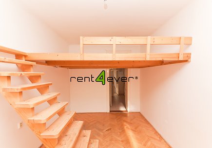 Pronájem bytu, Metro C Vyšehrad, byt 2+kk, 55 m2, cihla, parkování, Rent4Ever.cz