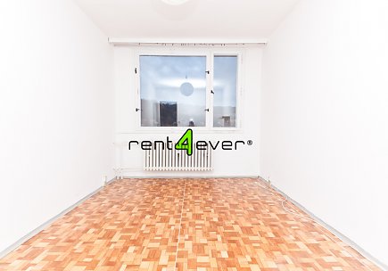 Pronájem bytu, Košíře, Plzeňská, byt 3+1, 70 m2, lodžie, výtah, nezařízený nábytkem, Rent4Ever.cz