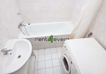 Pronájem bytu, Košíře, Plzeňská, byt 3+1, 70 m2, lodžie, výtah, nezařízený nábytkem, Rent4Ever.cz